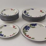 877 2606 DINNER SET